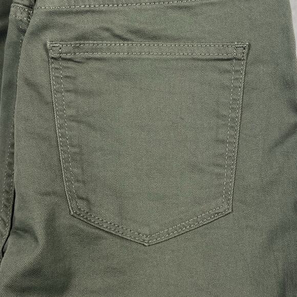 NWT St Johns Bay Women's Size 10 (32x30) Skinny Jeans Green Slimming Mid Rise - Picture 2 of 8